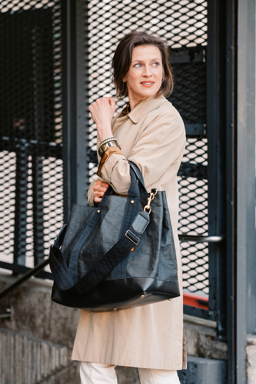 Irmas Everyday Tote Bag av Biobaserat Veganläder i Svart