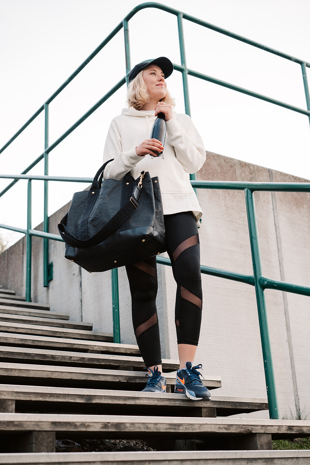 Irmas Everyday Tote Bag av Biobaserat Veganläder i Svart